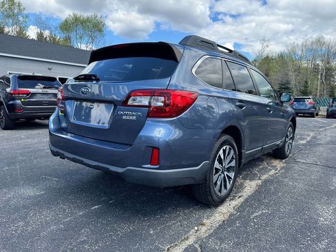 Used 2015 Subaru Outback 2.5i Limited AWD/4WD image 7
