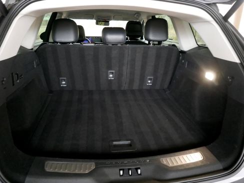 Used 2024 Lincoln Nautilus Reserve image 30