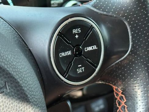 Used 2018 Kia Soul ! FWD image 19