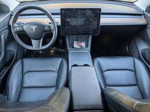 Used 2021 Tesla Model 3 Long Range image 17