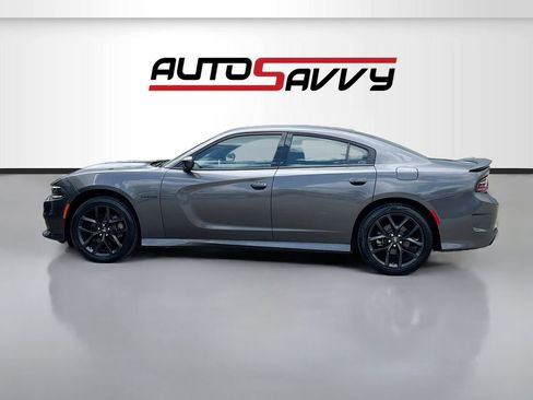 Used 2022 Dodge Charger R/T w/ Blacktop Package RWD image 4
