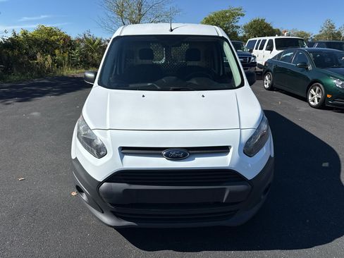 Used 2018 Ford Transit Connect XL image 9