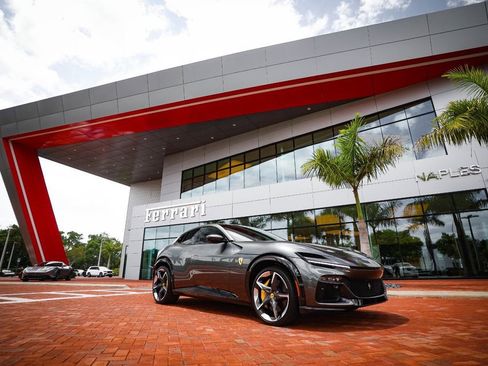 Used 2026 Ferrari Purosangue AWD/4WD image 27
