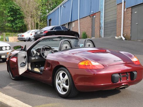 Used 1997 Porsche Boxster RWD image 38