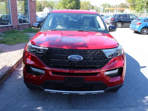 Used 2021 Ford Explorer Limited image 4
