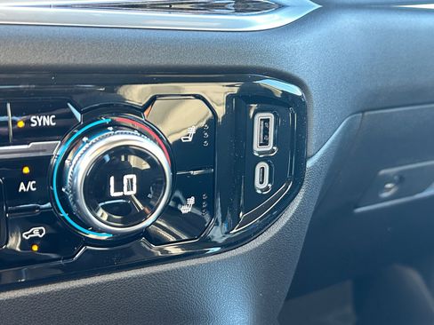 New 2026 GMC Sierra 1500 Elevation w/ Elevation Premium Package AWD/4WD image 20