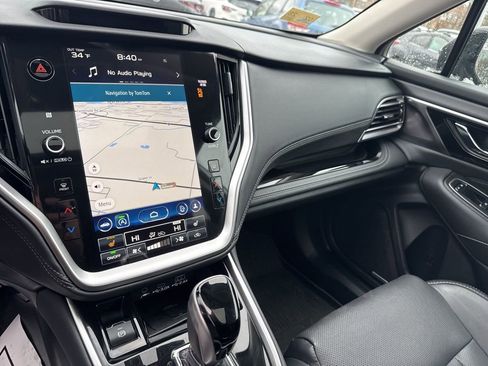 Used 2024 Subaru Outback Limited image 18