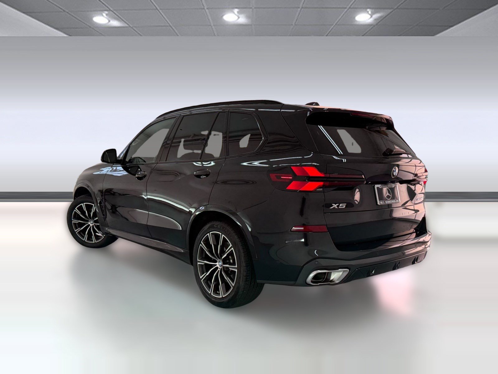 Used 2026 BMW X5 sDrive40i w/ M Sport Package RWD image 3