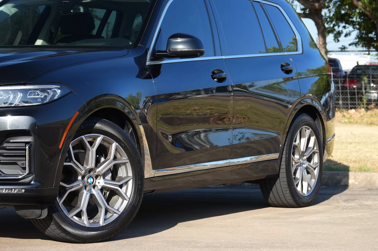 Used 2020 BMW X7 xDrive40i w/ Premium Package AWD/4WD image 25