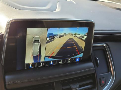 Used 2024 Chevrolet Tahoe Z71 w/ Luxury Package image 29