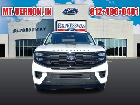 New 2025 Ford Expedition Active AWD/4WD image 3