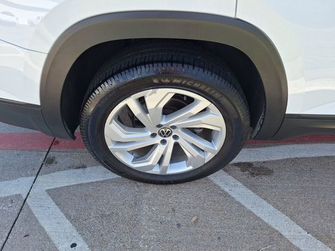 Used 2022 Volkswagen Atlas SE image 11