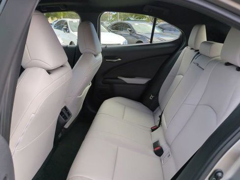 Used 2021 Lexus UX 250h 250h Base w/ Premium Package image 14