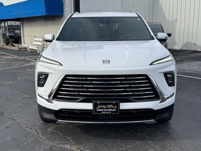 Used 2025 Buick Enclave Preferred