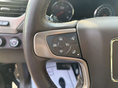 Used 2019 GMC Yukon Denali w/ Denali Ultimate Package AWD/4WD image 17