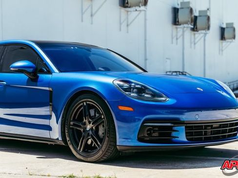 Used 2018 Porsche Panamera 4S AWD/4WD image 50