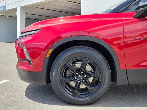 Certified 2024 Chevrolet Blazer LT w/ Sound & Technology Package FWD image 9