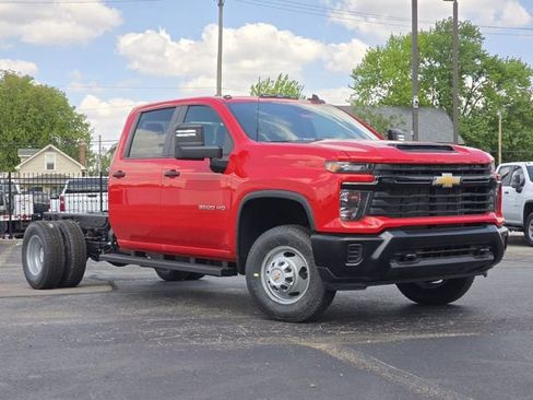 New 2026 Chevrolet Silverado 3500 W/T w/ WT Convenience Package AWD/4WD image 2