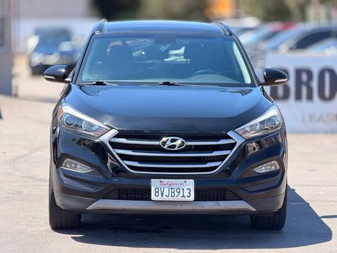 Used 2018 Hyundai Tucson Value FWD image 5