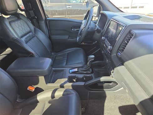 Used 2022 Nissan Frontier Pro-X w/ Pro-X Premium Package image 16