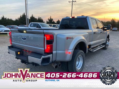 Used 2024 Ford F350 XLT w/ 360-Degree Camera Package image 7