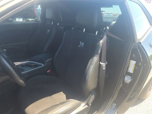 Used 2022 Dodge Challenger R/T Scat Pack w/ Plus Package RWD image 15