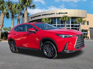 Used 2025 Lexus NX 250 FWD w/ Towing Package (2000 Lbs) video 2
