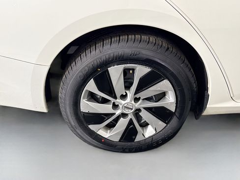 Used 2020 Nissan Altima 2.5 S image 33