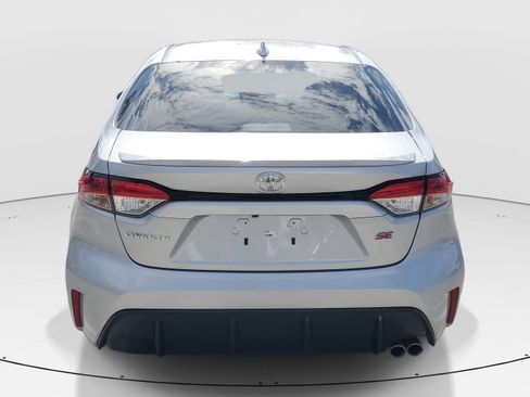 Certified 2026 Toyota Corolla SE FWD image 4