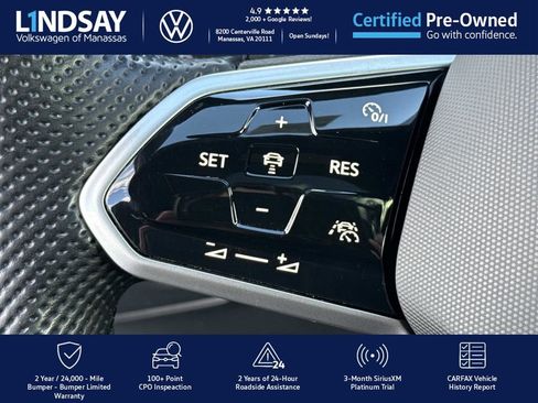 Certified 2022 Volkswagen Tiguan SEL R-Line image 22