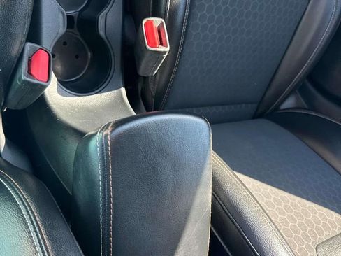 Used 2018 Jeep Compass Latitude w/ Popular Equipment Group image 39