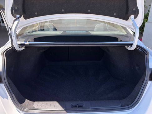 Used 2025 Nissan Sentra S FWD image 29