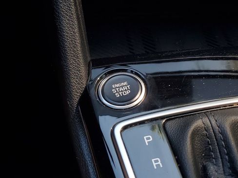 Used 2024 Kia Sportage EX FWD image 29