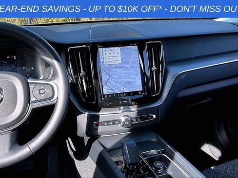 Used 2025 Volvo XC60 B5 Core w/ Protection Package Premier AWD/4WD image 8
