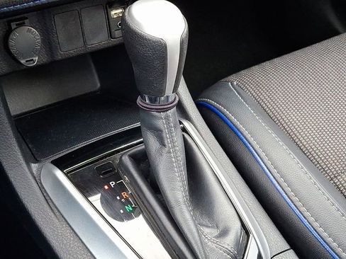 Used 2018 Toyota Corolla SE image 16