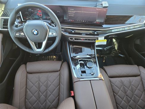 New 2026 BMW X5 xDrive50e w/ Climate Comfort Package image 27