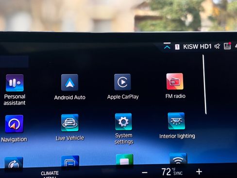 Used 2023 BMW 330i Sedan w/ M Sport Package image 18