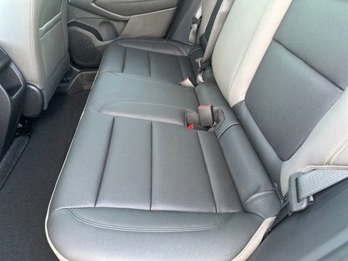 New 2026 Chevrolet Trax ACTIV w/ Sunroof Package FWD image 21
