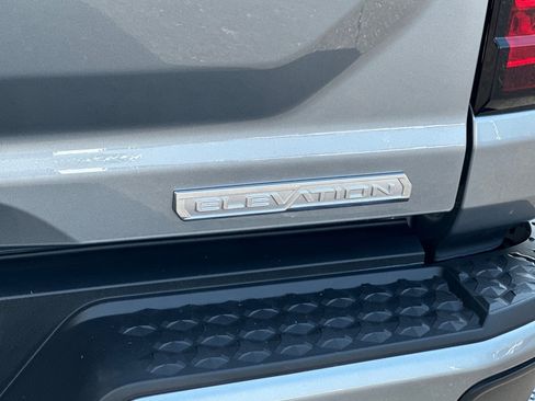 New 2025 GMC Canyon Elevation w/ Convenience Package image 7