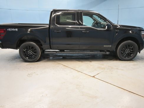 New 2025 Ford F150 Lariat w/ Equipment Group 502A High image 27