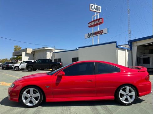 Used 2005 Pontiac GTO Coupe 2D image 17
