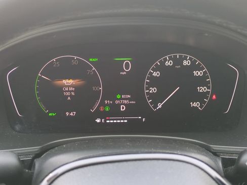 Used 2025 Honda Civic Sport image 29