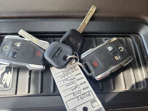 Used 2018 GMC Sierra 1500 SLT image 36