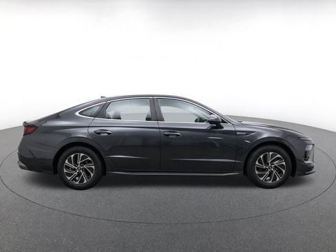 Used 2026 Hyundai Sonata Blue FWD image 10