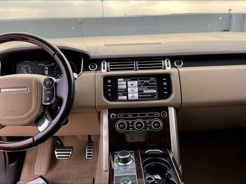 Used 2014 Land Rover Range Rover Supercharged image 8
