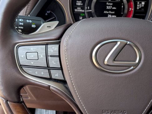 Certified 2020 Lexus LS 500 w/ Interior Upgrade Package RWD image 10