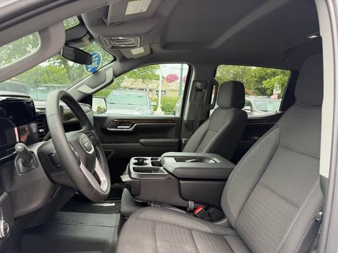 Used 2024 GMC Sierra 1500 Elevation AWD/4WD image 15