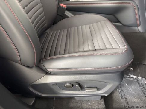 New 2026 Ford Explorer ST-Line image 23