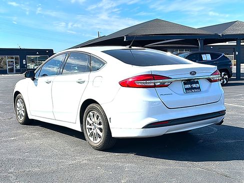 Used 2018 Ford Fusion S image 6
