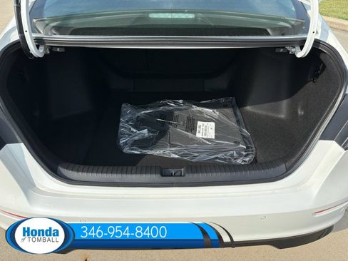 New 2026 Honda Accord Hybrid EX-L image 16